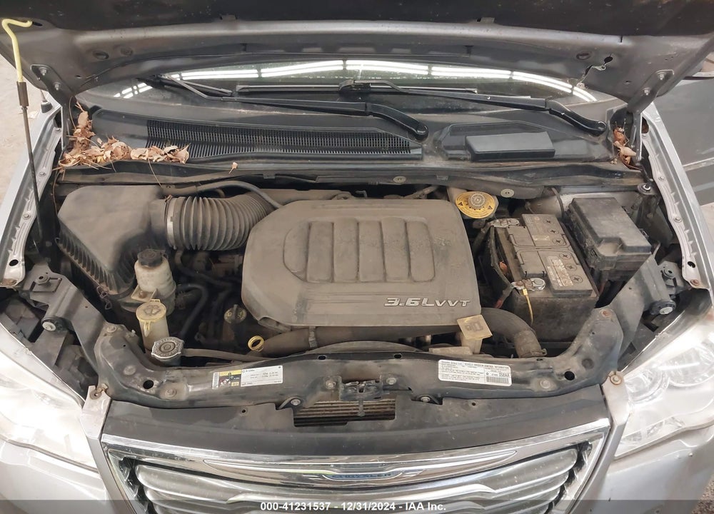 2014 CHRYSLER TOWN & COUNTRY TOURING-L 30TH ANNIVERSARY VIN: 2C4RC1CG6ER163620