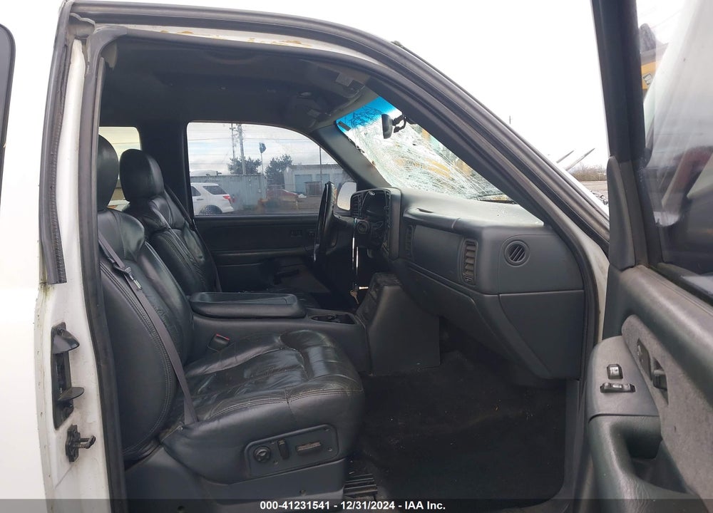 2000 CHEVROLET SILVERADO 1500 LT VIN: 2GCEK19T0Y1154145
