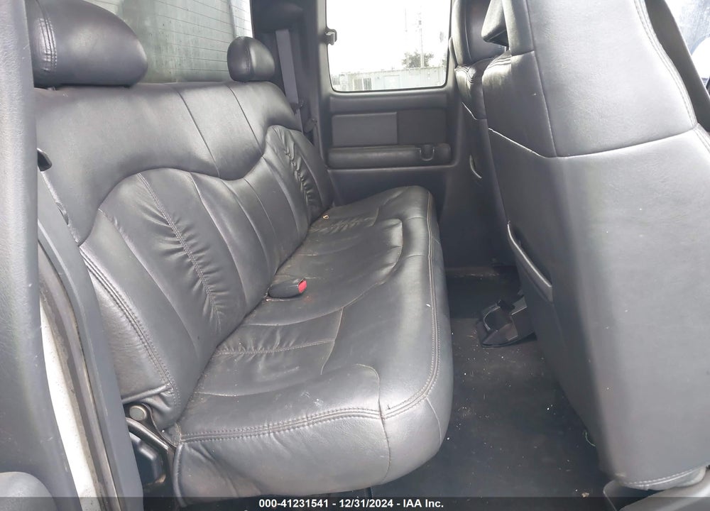 2000 CHEVROLET SILVERADO 1500 LT VIN: 2GCEK19T0Y1154145