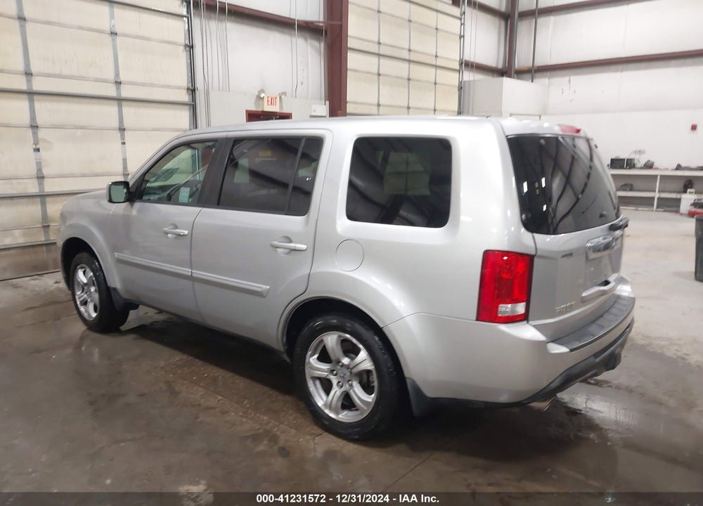2012 HONDA PILOT EX VIN: 5FNYF3H43CB030268