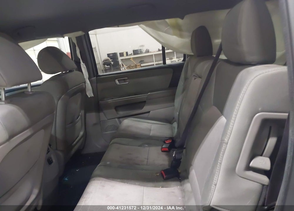 2012 HONDA PILOT EX VIN: 5FNYF3H43CB030268