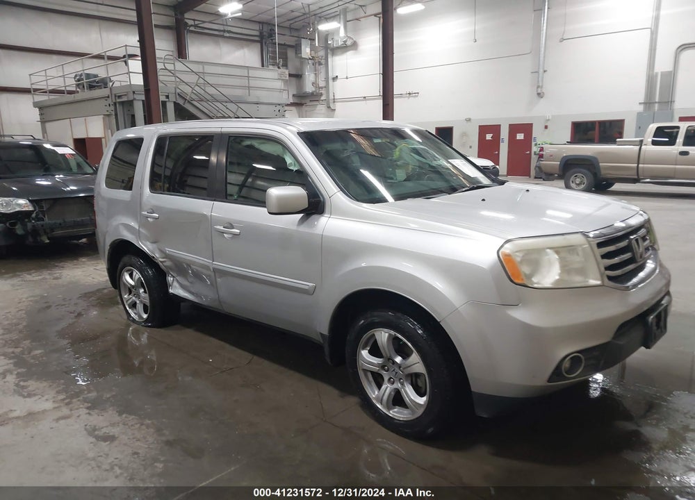 2012 HONDA PILOT EX VIN: 5FNYF3H43CB030268