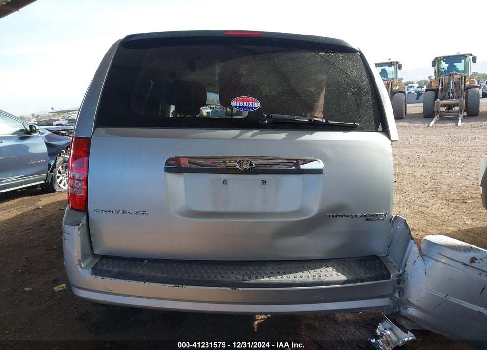 2010 CHRYSLER TOWN & COUNTRY TOURING VIN: 2A4RR5D16AR285043