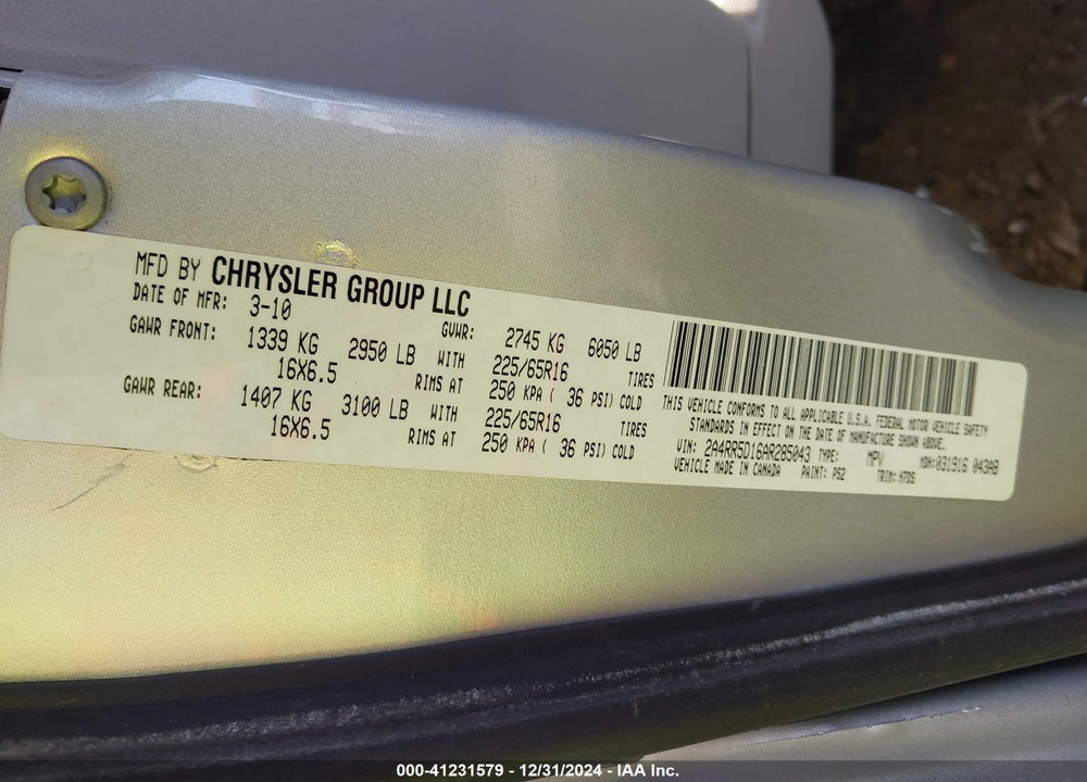 2010 CHRYSLER TOWN & COUNTRY TOURING VIN: 2A4RR5D16AR285043