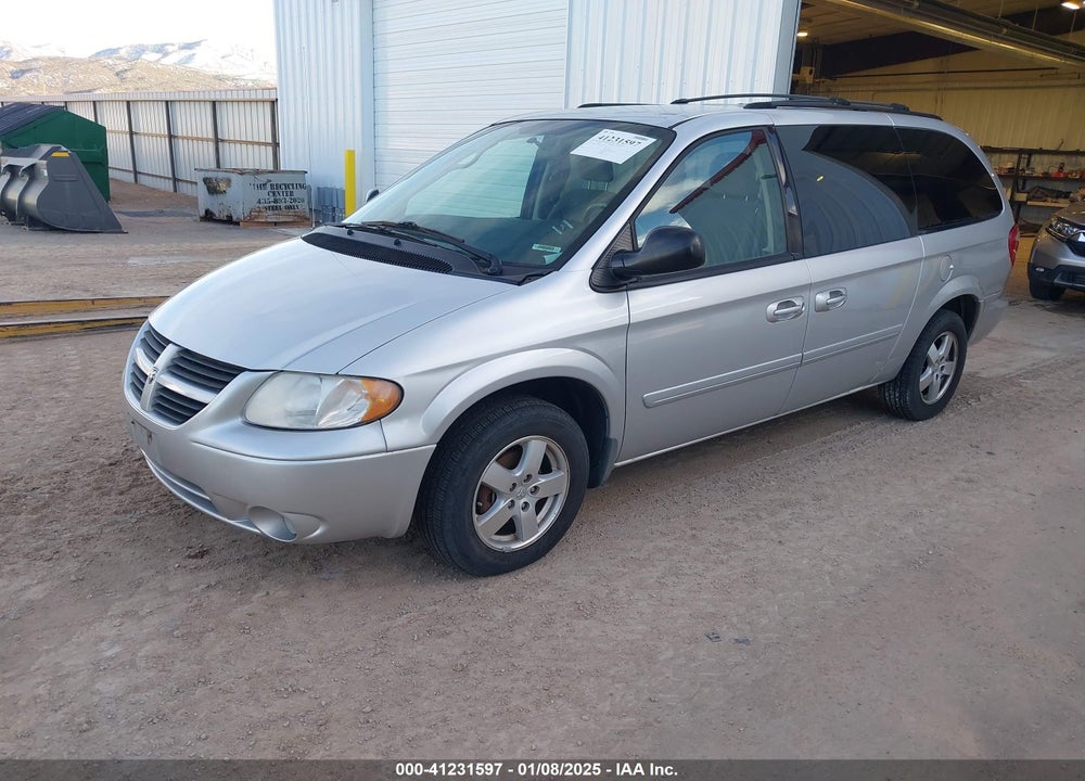 2007 DODGE GRAND CARAVAN SXT VIN: 2D4GP44L57R265764