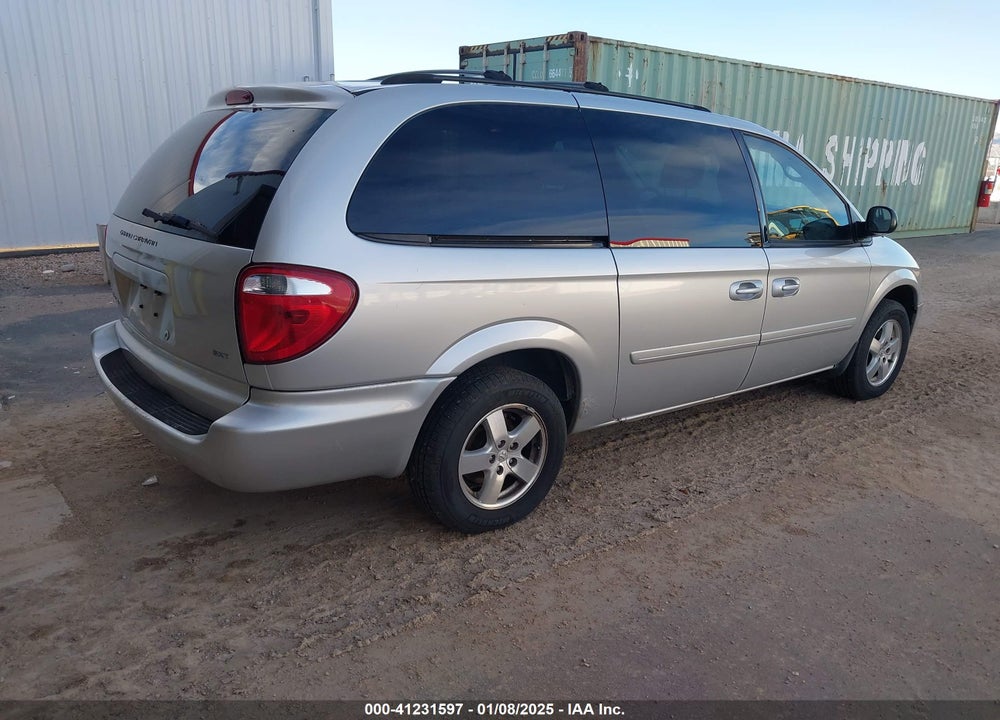 2007 DODGE GRAND CARAVAN SXT VIN: 2D4GP44L57R265764