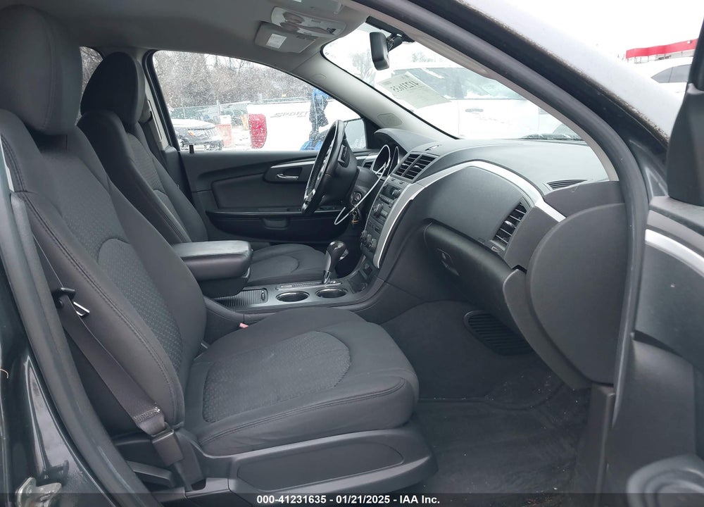 2010 CHEVROLET TRAVERSE LT VIN: 1GNLRFED1AJ243336