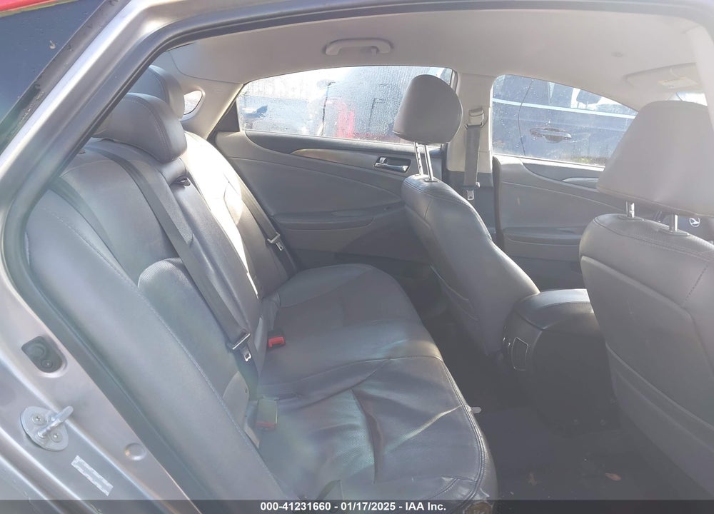 2013 HYUNDAI SONATA HYBRID VIN: KMHEC4A40DA073581
