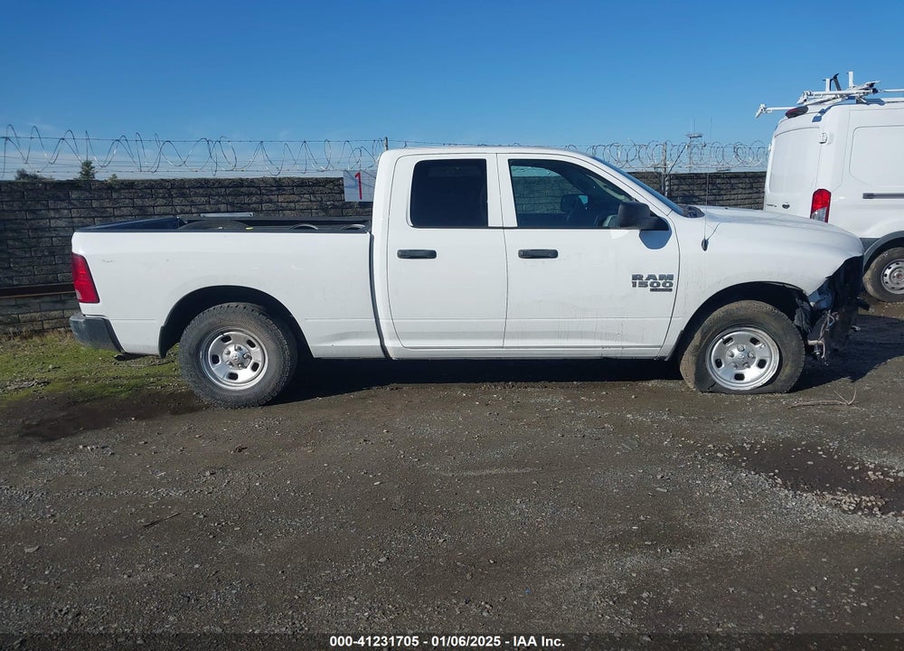 2022 RAM 1500 CLASSIC VIN: 1C6RR7FG5NS163403