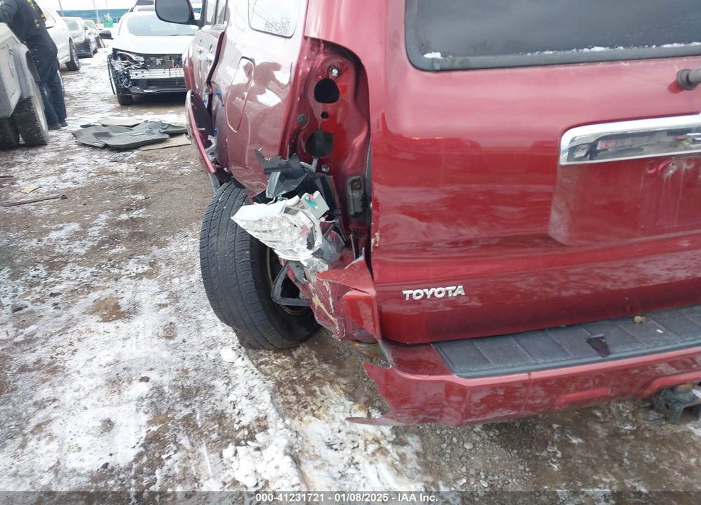 2006 TOYOTA 4RUNNER SR5 V6 VIN: JTEBU14R668075139