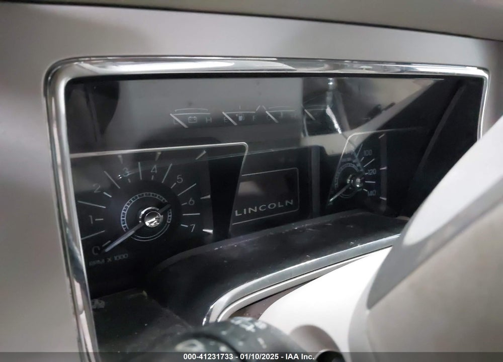 2008 LINCOLN NAVIGATOR VIN: 5LMFU28558LJ11589