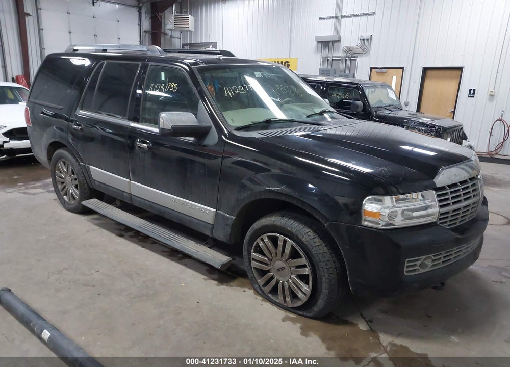 2008 LINCOLN NAVIGATOR VIN: 5LMFU28558LJ11589