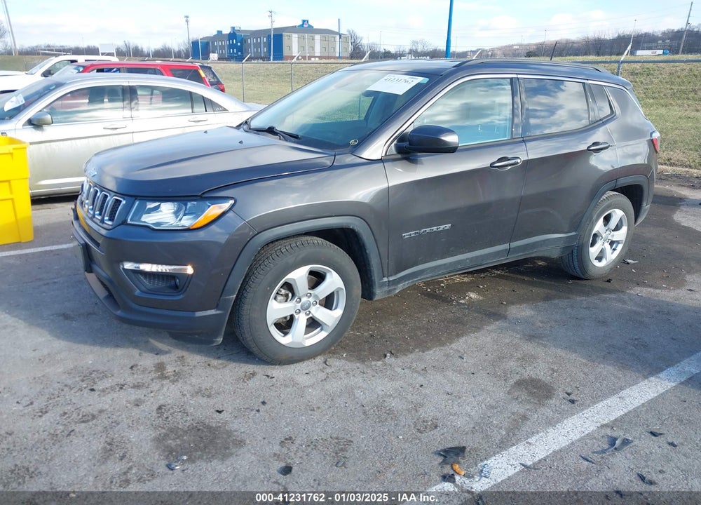 2018 JEEP COMPASS LATITUDE FWD VIN: 3C4NJCBB6JT369291