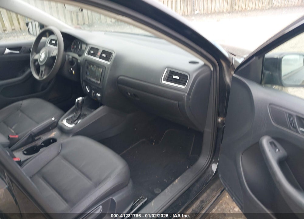 2012 VOLKSWAGEN JETTA 2.5L SE VIN: 3VWDP7AJ3CM380964