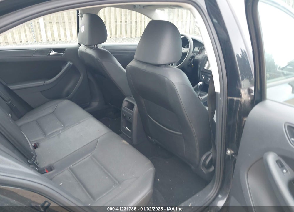 2012 VOLKSWAGEN JETTA 2.5L SE VIN: 3VWDP7AJ3CM380964