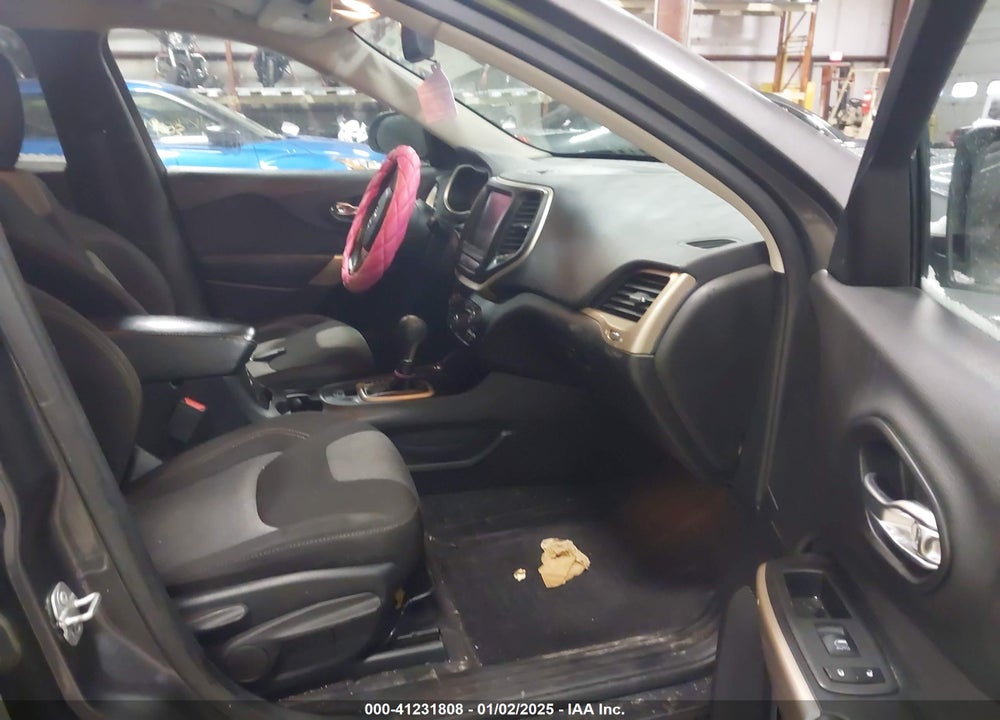 2018 JEEP CHEROKEE LATITUDE TECH CONNECT 4X4 VIN: 1C4PJMCX9JD614065