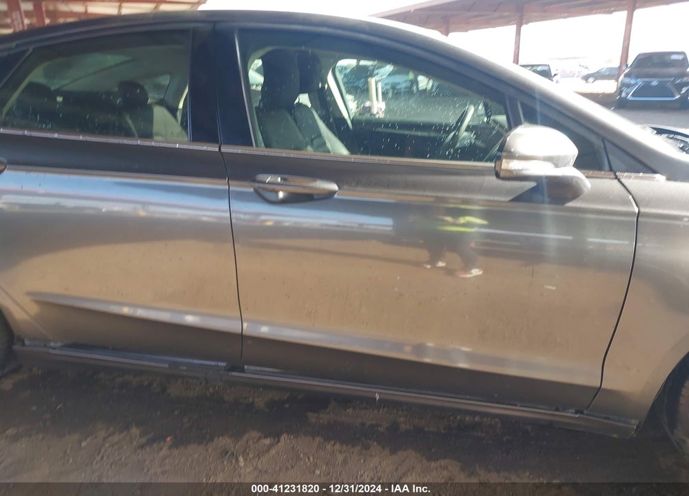 2015 FORD FUSION VIN: 3FA6P0H76FR129222