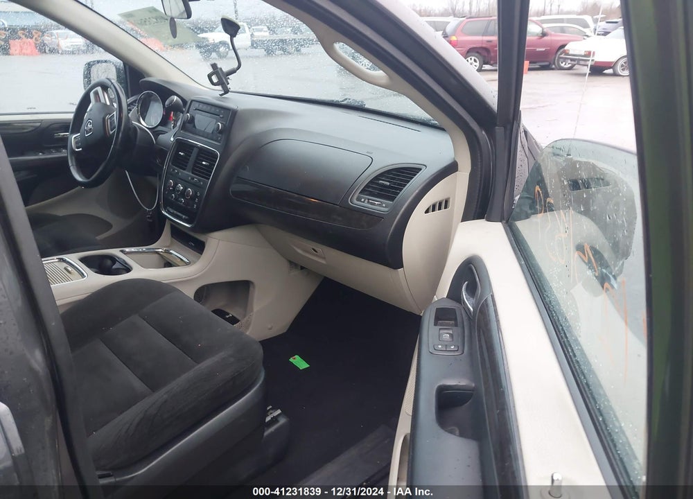 2016 DODGE GRAND CARAVAN SXT VIN: 2C4RDGCG4GR327630