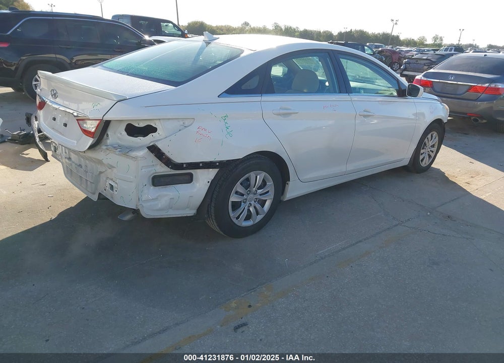 2011 HYUNDAI SONATA GLS VIN: 5NPEB4AC2BH107721