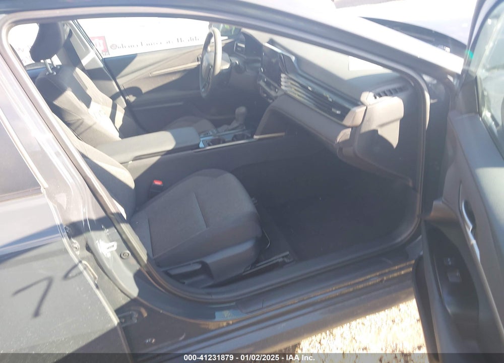 2025 TOYOTA CAMRY LE VIN: 4T1DAACK5SU511017