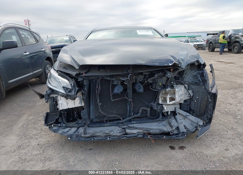 2018 LEXUS LS 500 VIN: JTHC51FF7J5001049