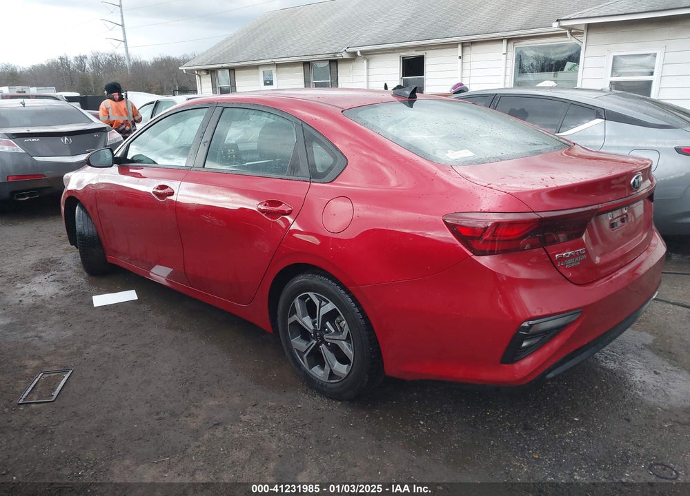 2021 KIA FORTE VIN: 3KPF24AD7ME349313