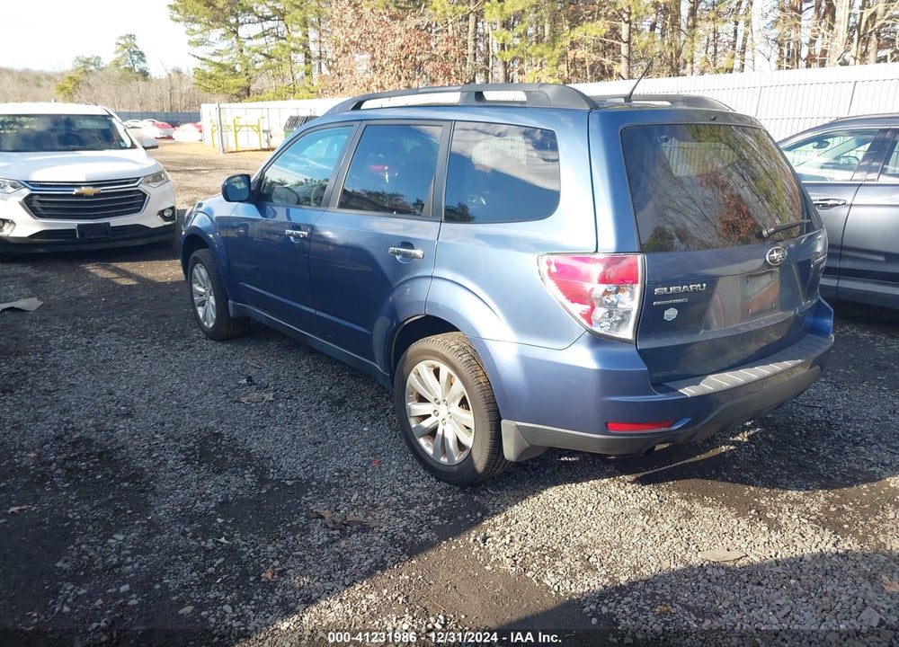 2011 SUBARU FORESTER 2.5X PREMIUM VIN: JF2SHADC7BH724303