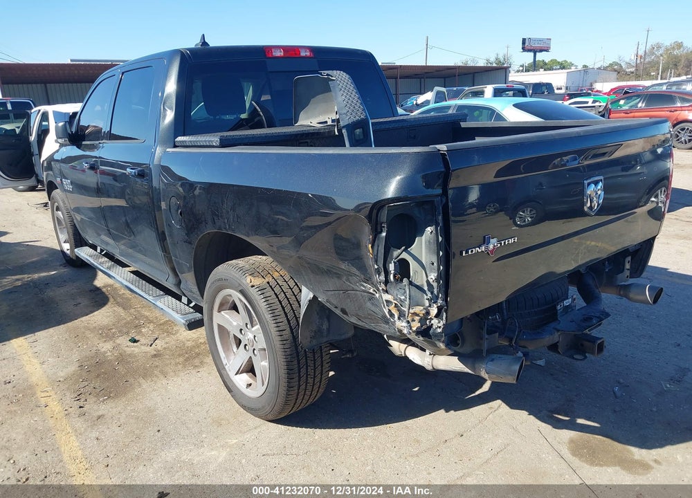 2016 RAM 1500 VIN: 1C6RR6LT9GS209684