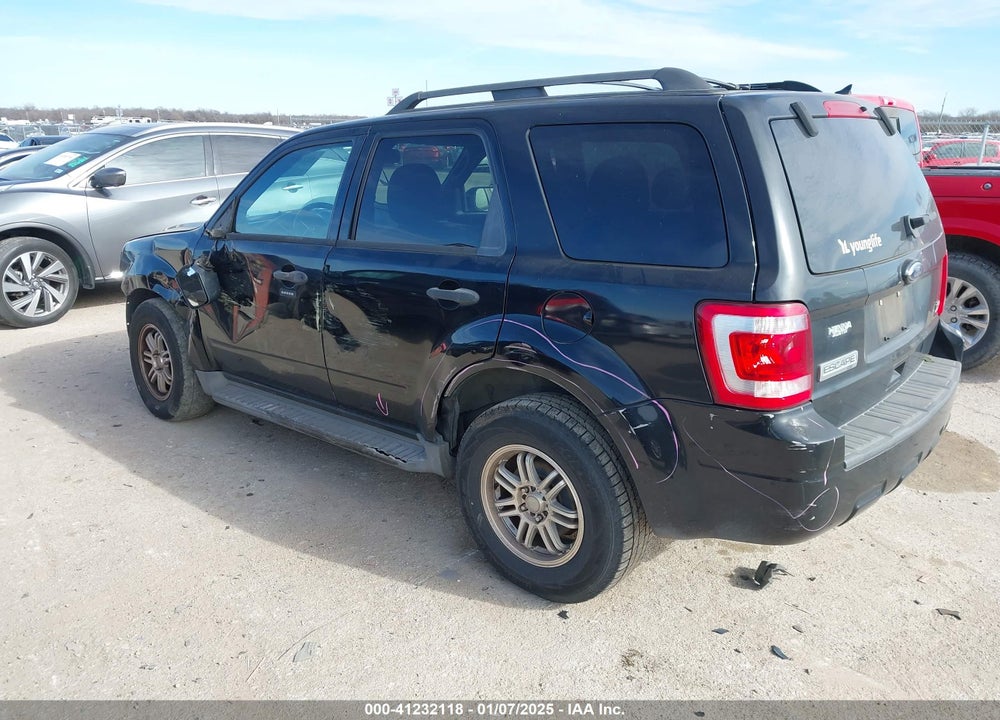 2010 FORD ESCAPE VIN: 1FMCU0DG5AKD45566