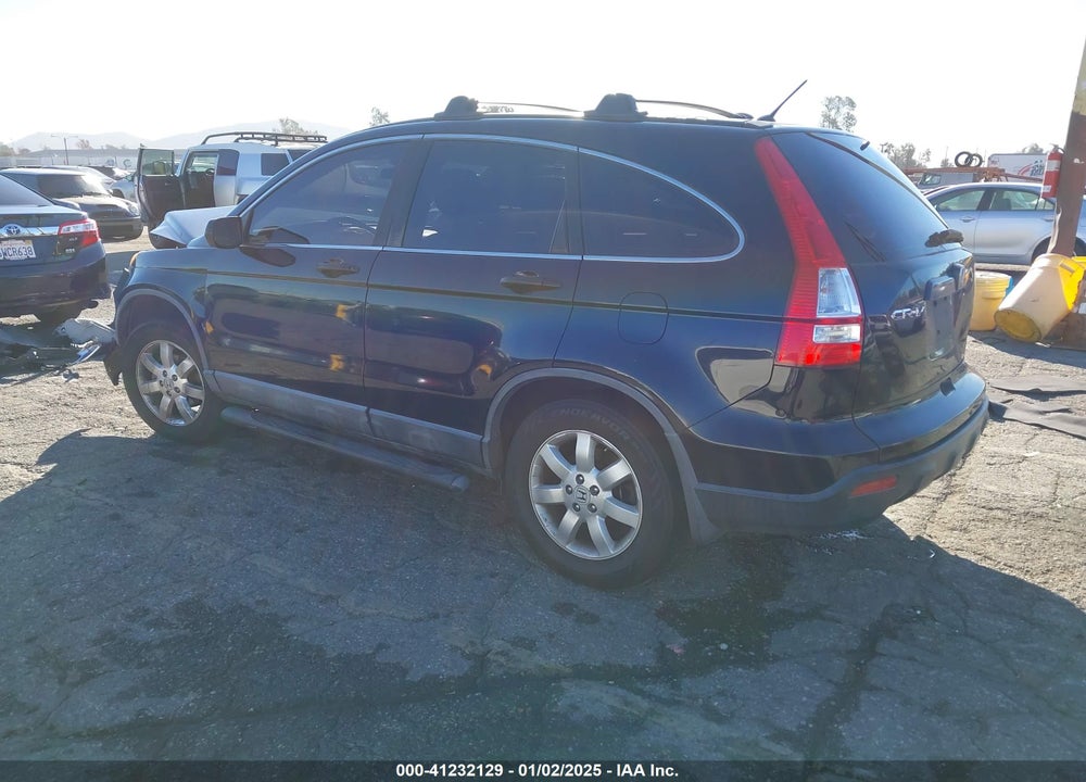 2008 HONDA CR-V LX VIN: JHLRE38338C043902
