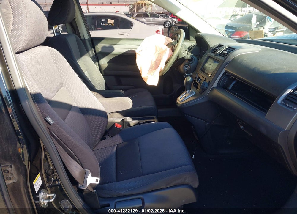 2008 HONDA CR-V LX VIN: JHLRE38338C043902