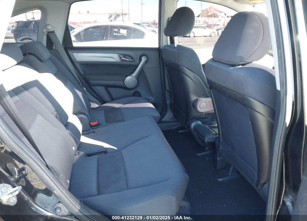 2008 HONDA CR-V LX VIN: JHLRE38338C043902