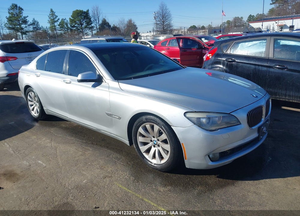 2009 BMW 750I VIN: WBAKA83569CY33600