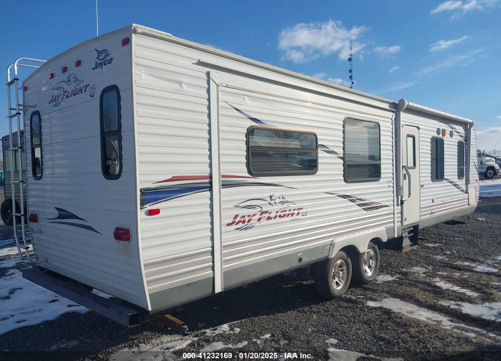 2011 JAYCO JAYFLIGHT 33RLDS VIN: 1UJBJ0BS1B1ET0138