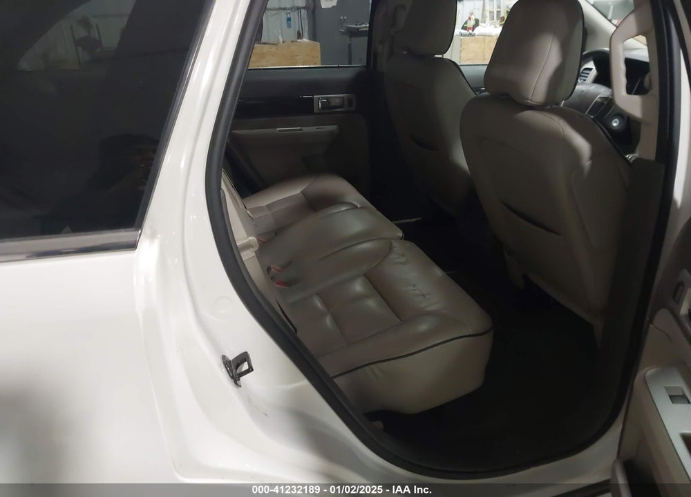 2009 LINCOLN MKX VIN: 2LMDU88C49BJ01363