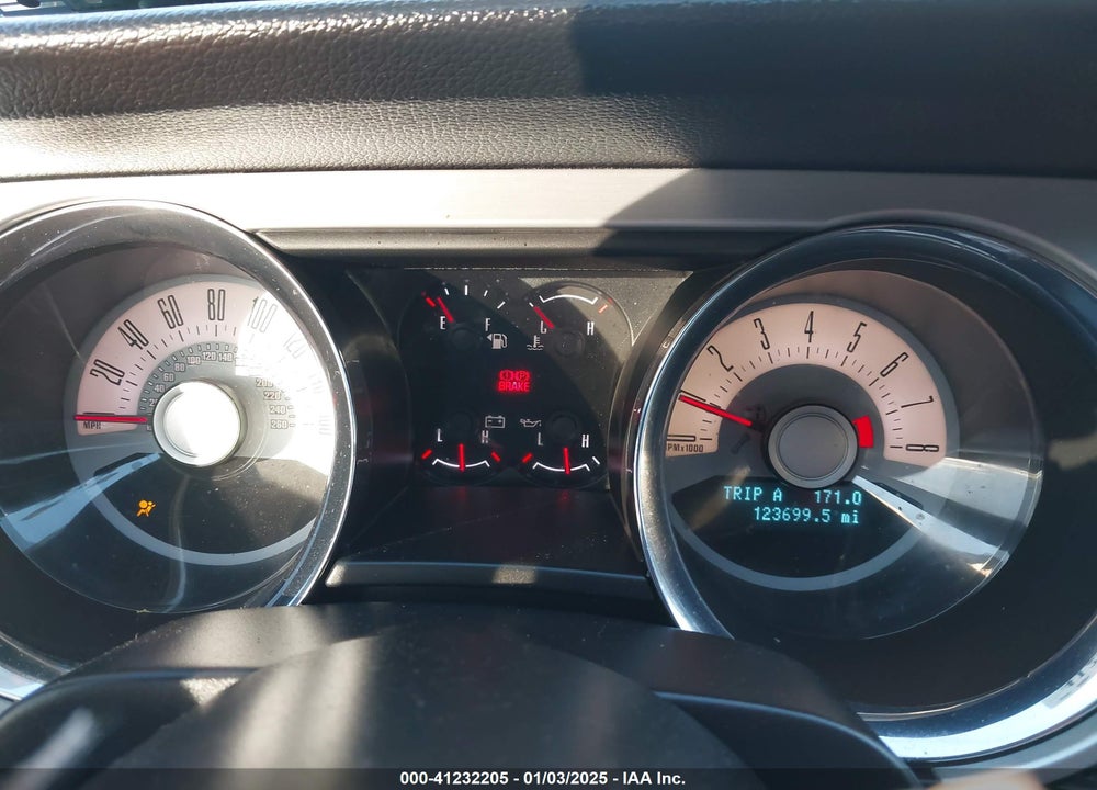 2012 FORD MUSTANG V6 PREMIUM VIN: 1ZVBP8AM1C5262148