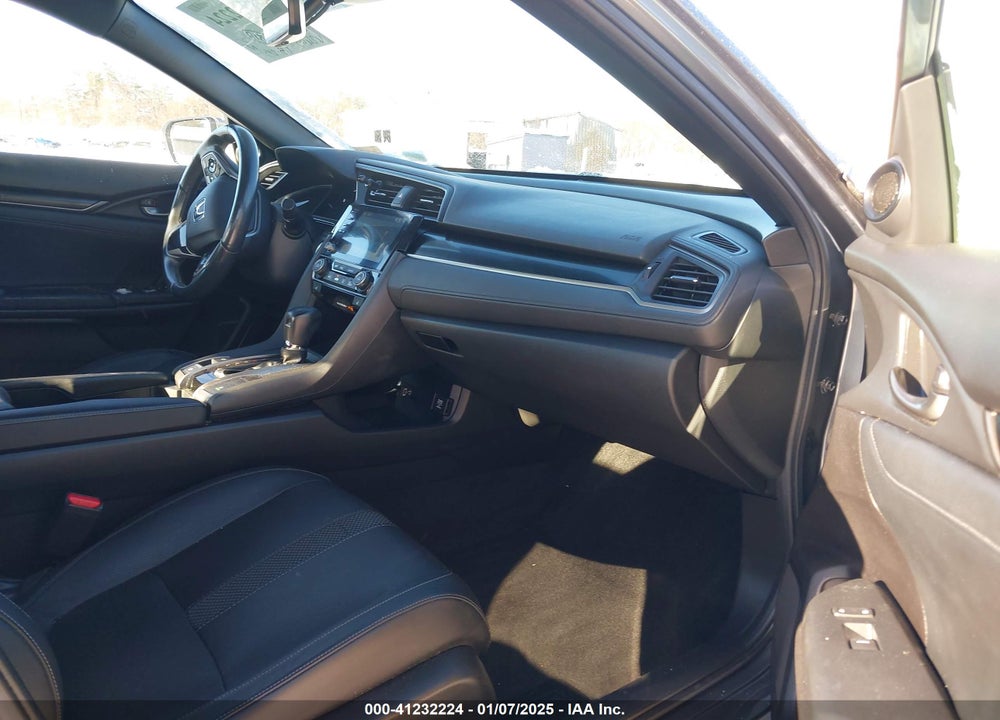 2020 HONDA CIVIC EX-L VIN: SHHFK7H82LU213611