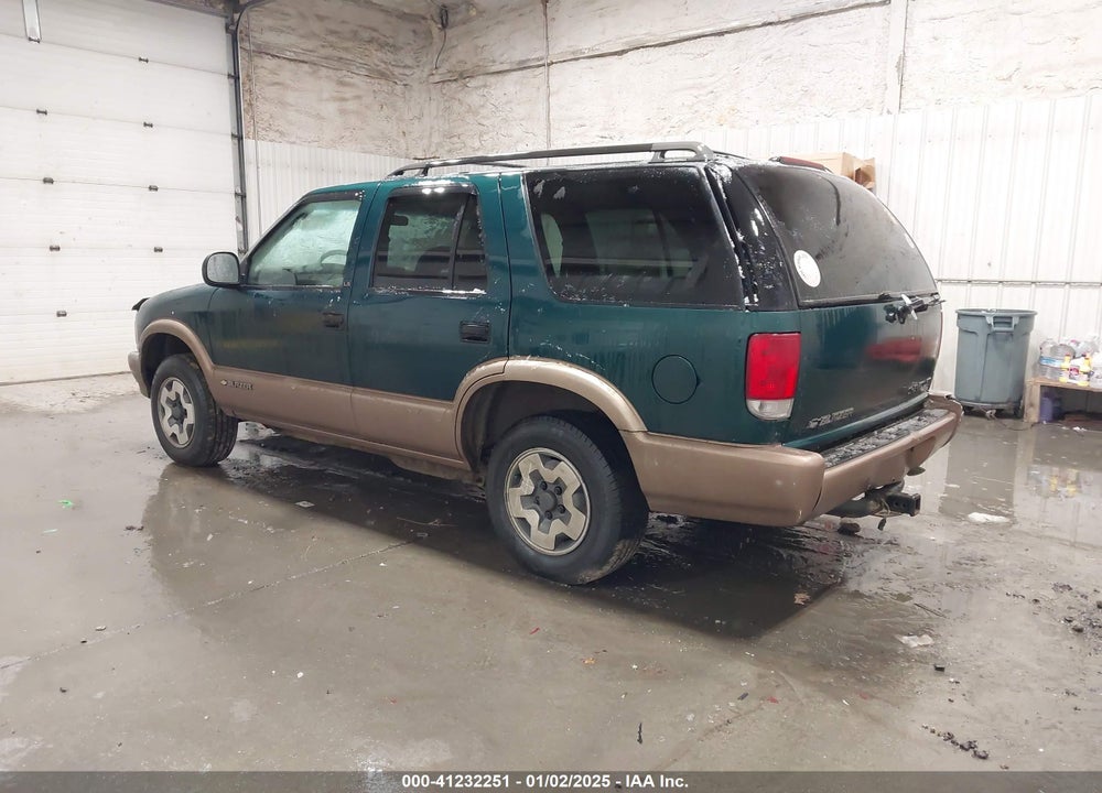 1996 CHEVROLET BLAZER VIN: 1GNDT13WXT2204027