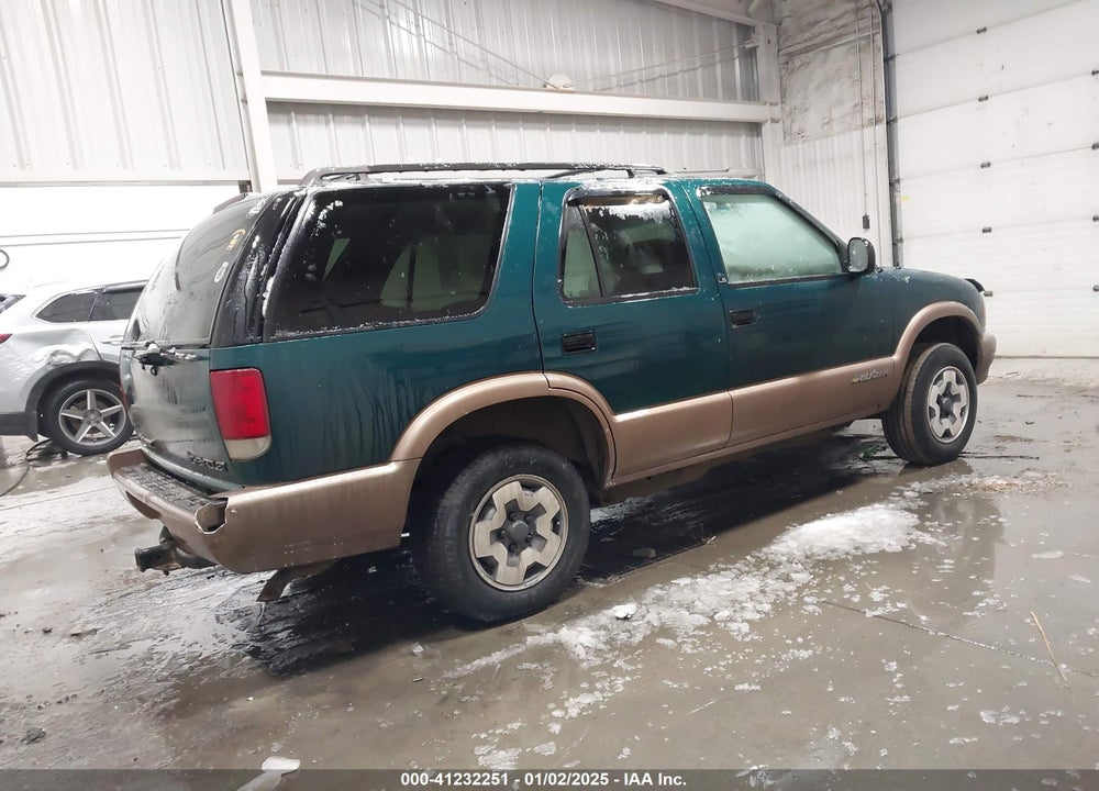 1996 CHEVROLET BLAZER VIN: 1GNDT13WXT2204027