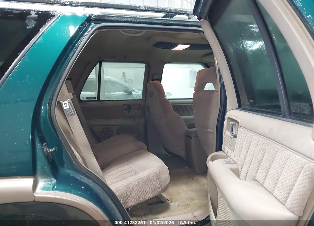 1996 CHEVROLET BLAZER VIN: 1GNDT13WXT2204027