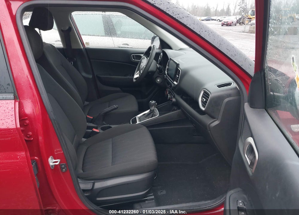 2022 HYUNDAI VENUE SE VIN: KMHRB8A35NU147600