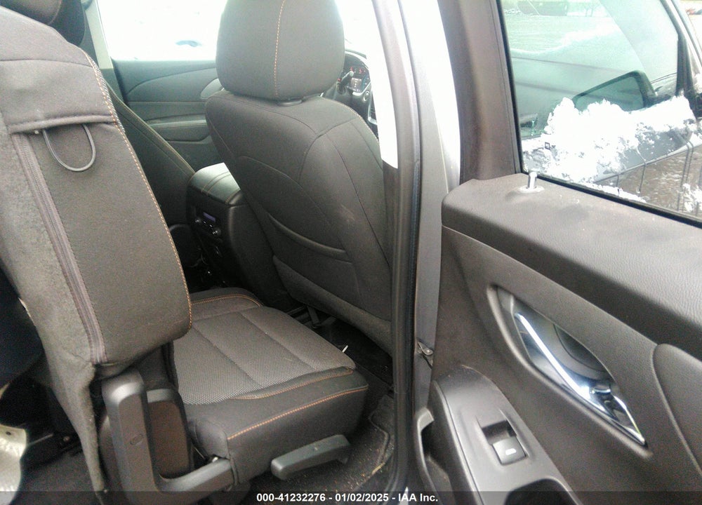2019 CHEVROLET TRAVERSE LS VIN: 1GNEVFKW0KJ273763