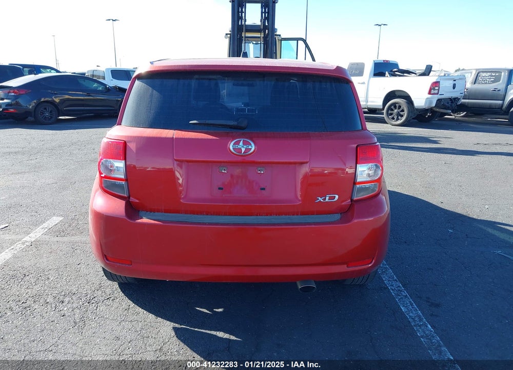 2014 SCION XD VIN: JTKKUPB43E1040850