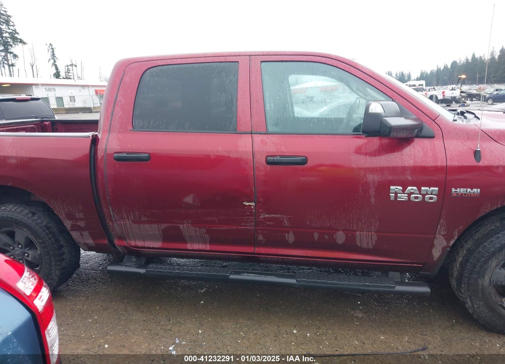 2018 RAM 1500 VIN: 1C6RR7KT7JS321835