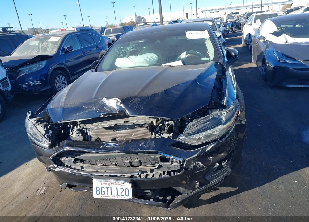 2019 FORD FUSION VIN: 3FA6P0HD9KR114648
