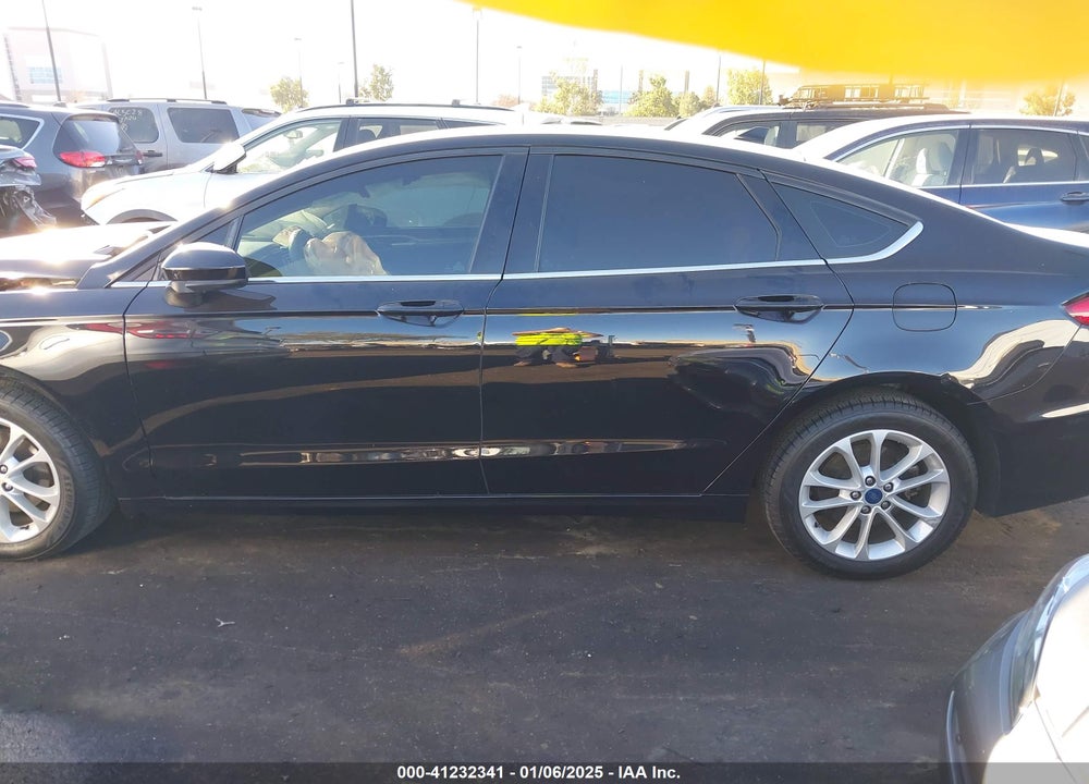 2019 FORD FUSION VIN: 3FA6P0HD9KR114648