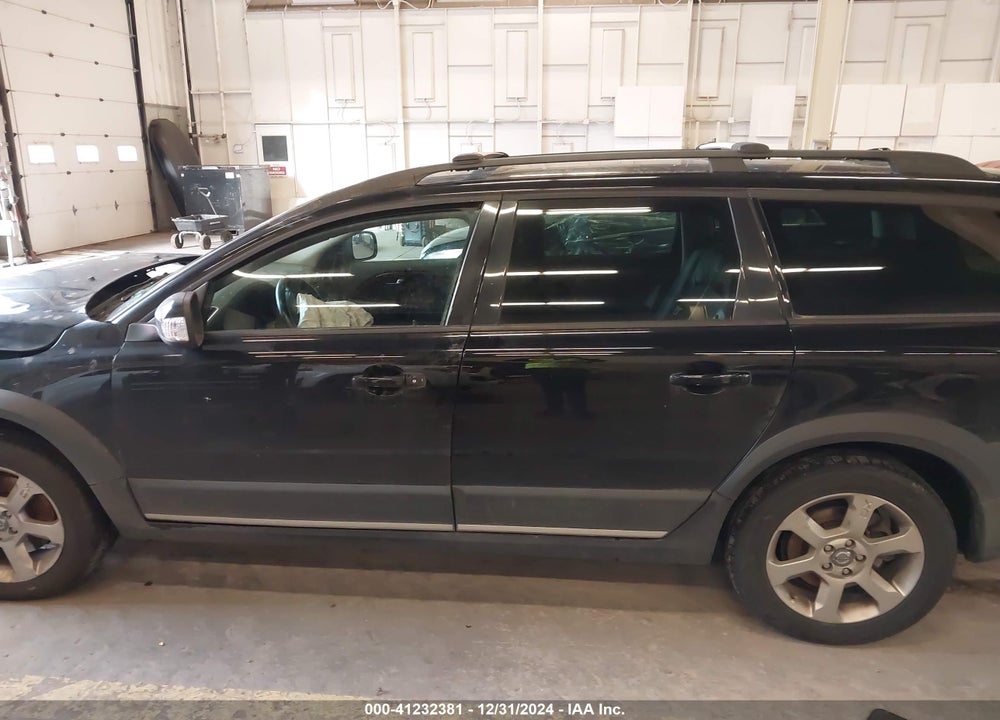 2008 VOLVO XC70 VIN: YV4BZ982181011472