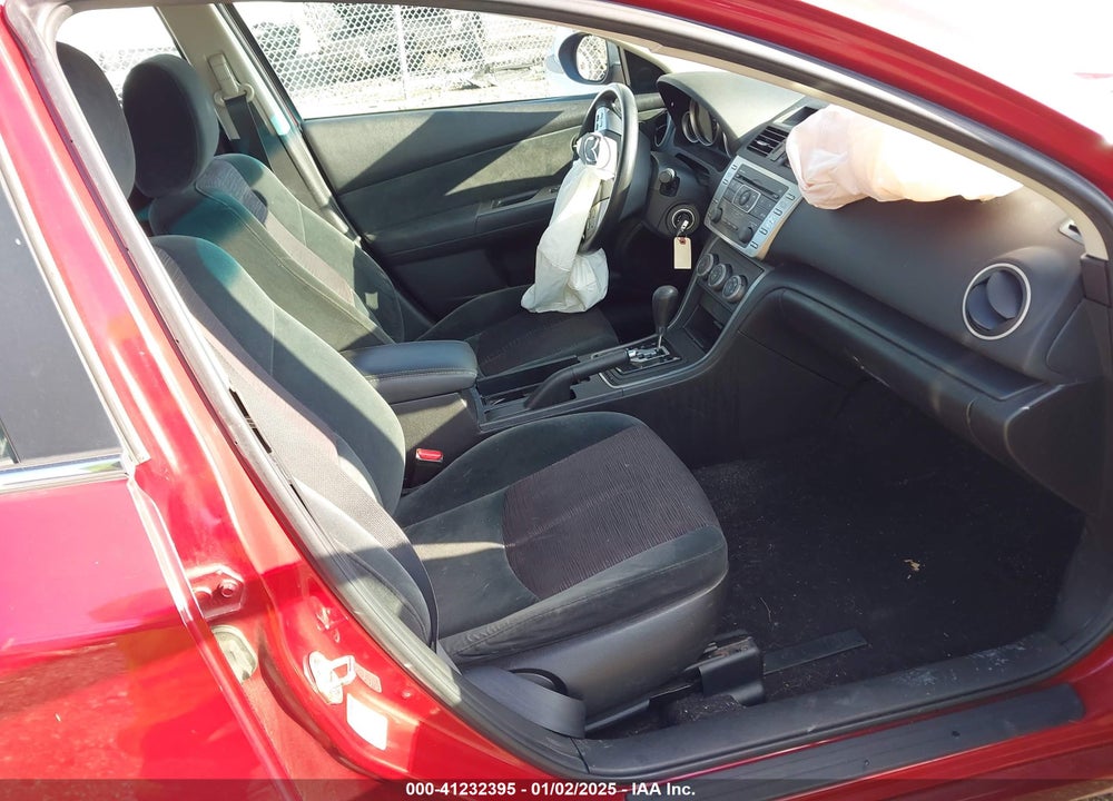 2010 MAZDA 6 I SPORT VIN: 1YVHZ8BHXA5M06263