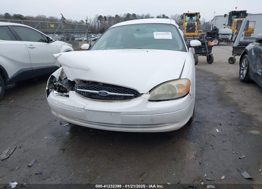 2003 FORD TAURUS SES VIN: 1FAFP55213G227020