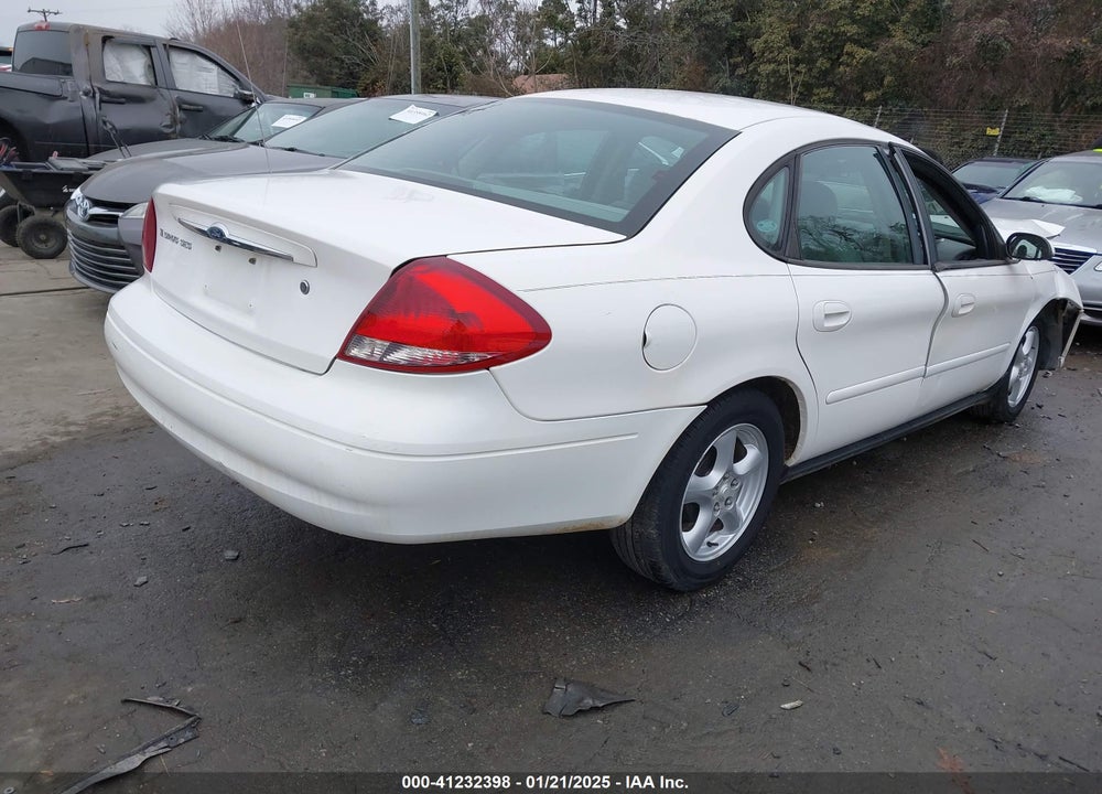 2003 FORD TAURUS SES VIN: 1FAFP55213G227020